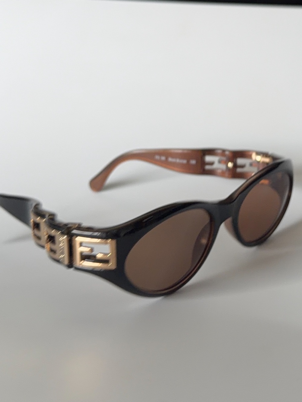 Fendi FS 185 Black Bronze Oval Sunglasses Y2K Cutout Gold FF Logo